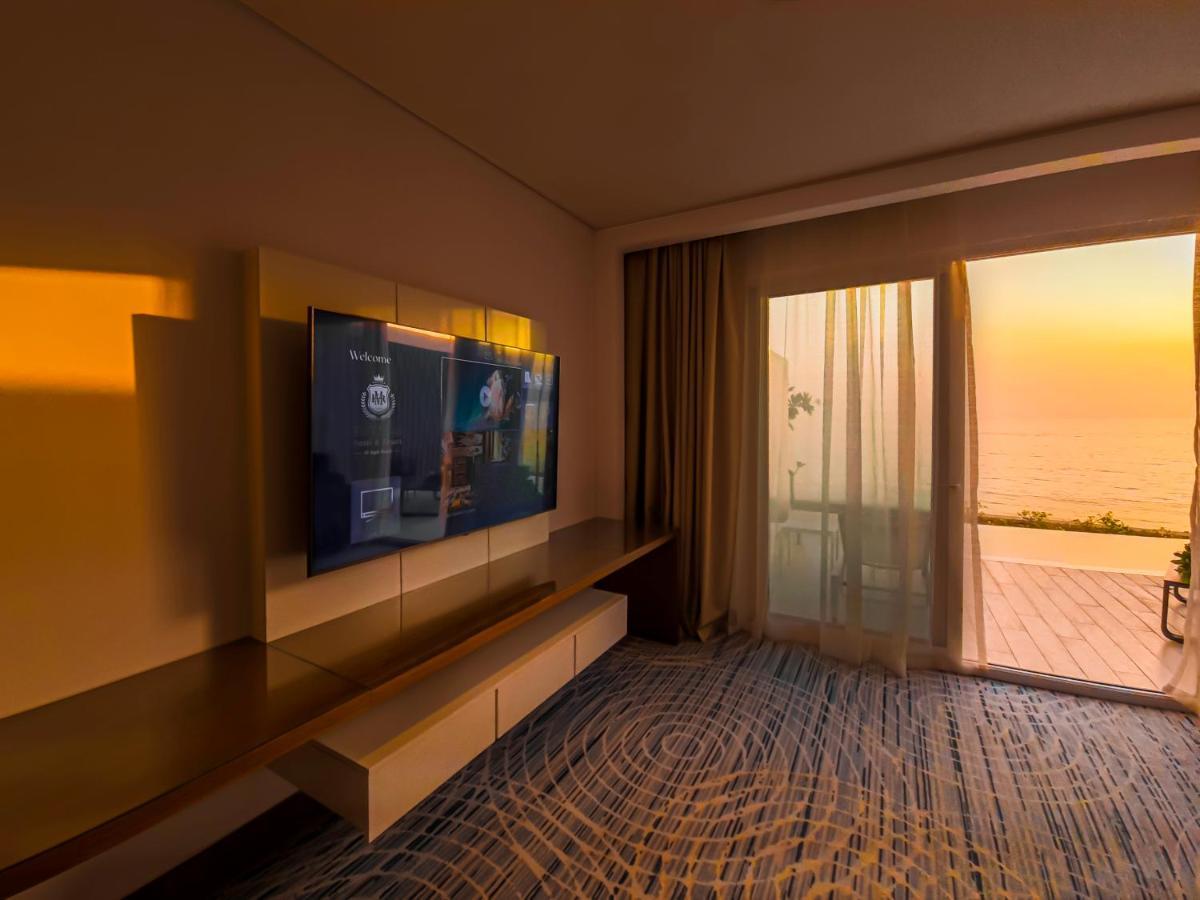 Royal M Al Aqah Beach Resort By Gewan Ngoại thất bức ảnh A room at the hotel