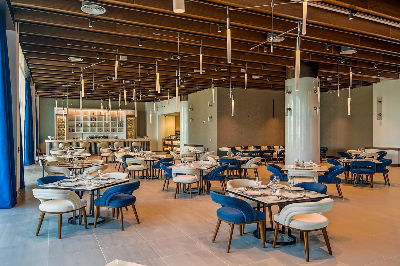 Royal M Al Aqah Beach Resort By Gewan Ngoại thất bức ảnh The dining room at the restaurant